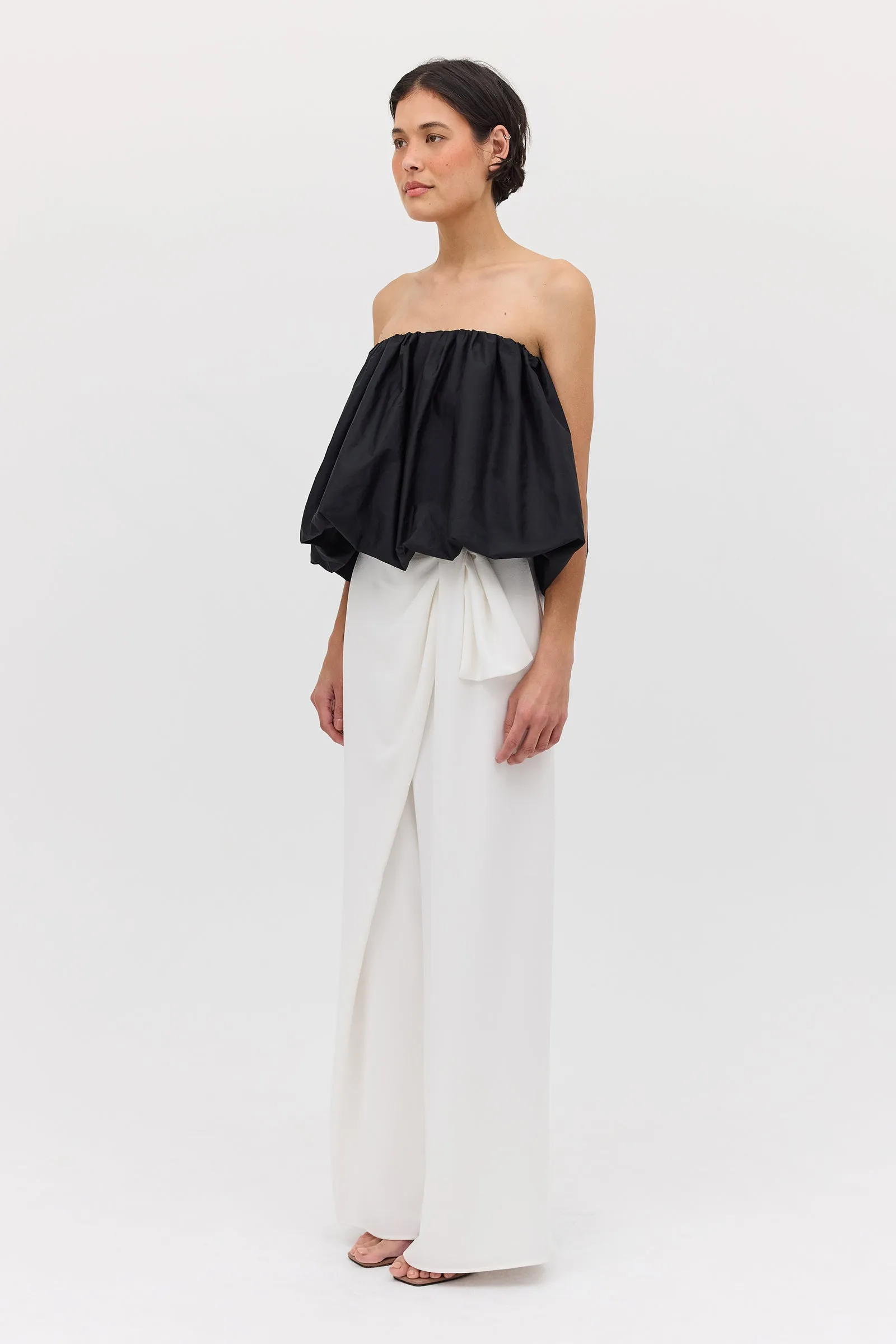 BLACK COTTON HAZEL TOP