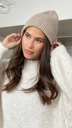 JANA KNITTED RIBBED HAT - CAMEL
