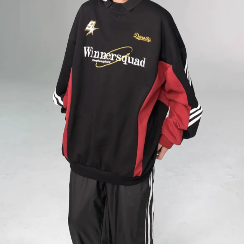 "Contrast Embroidered" Sweatshirt