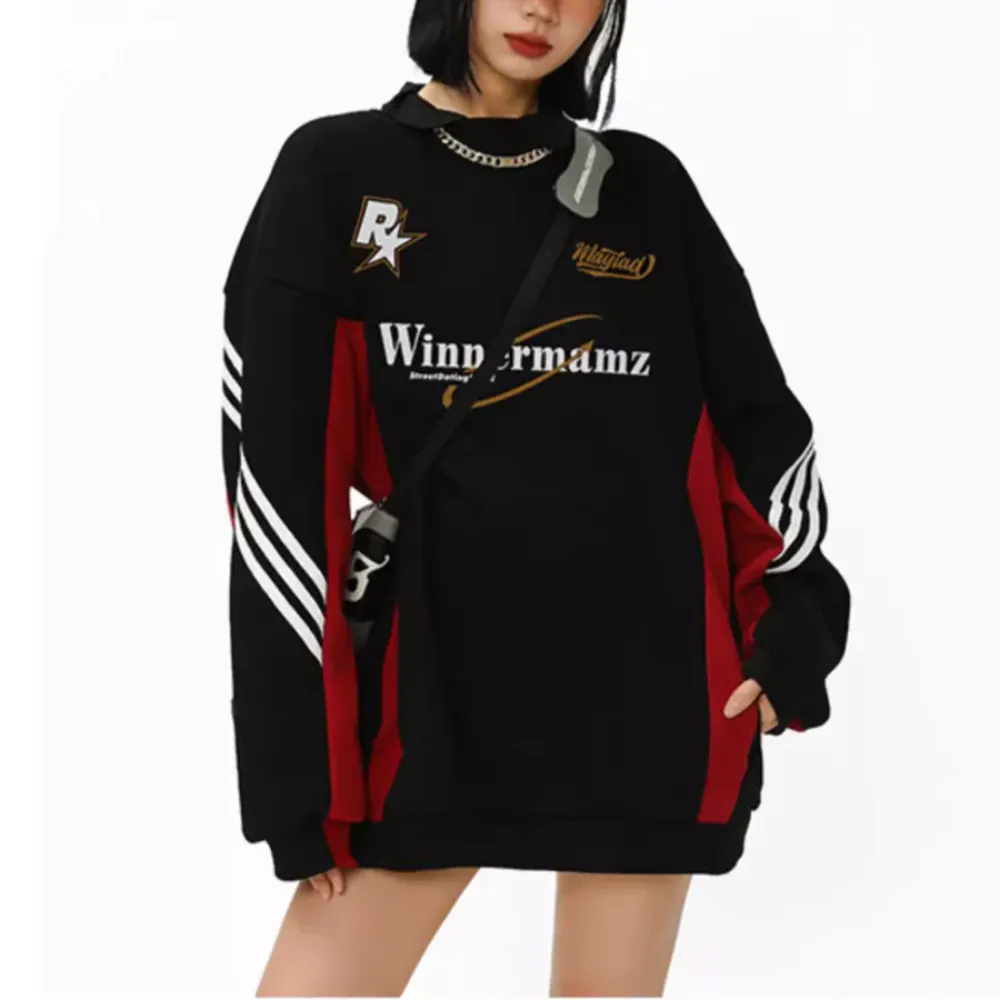 "Contrast Embroidered" Sweatshirt