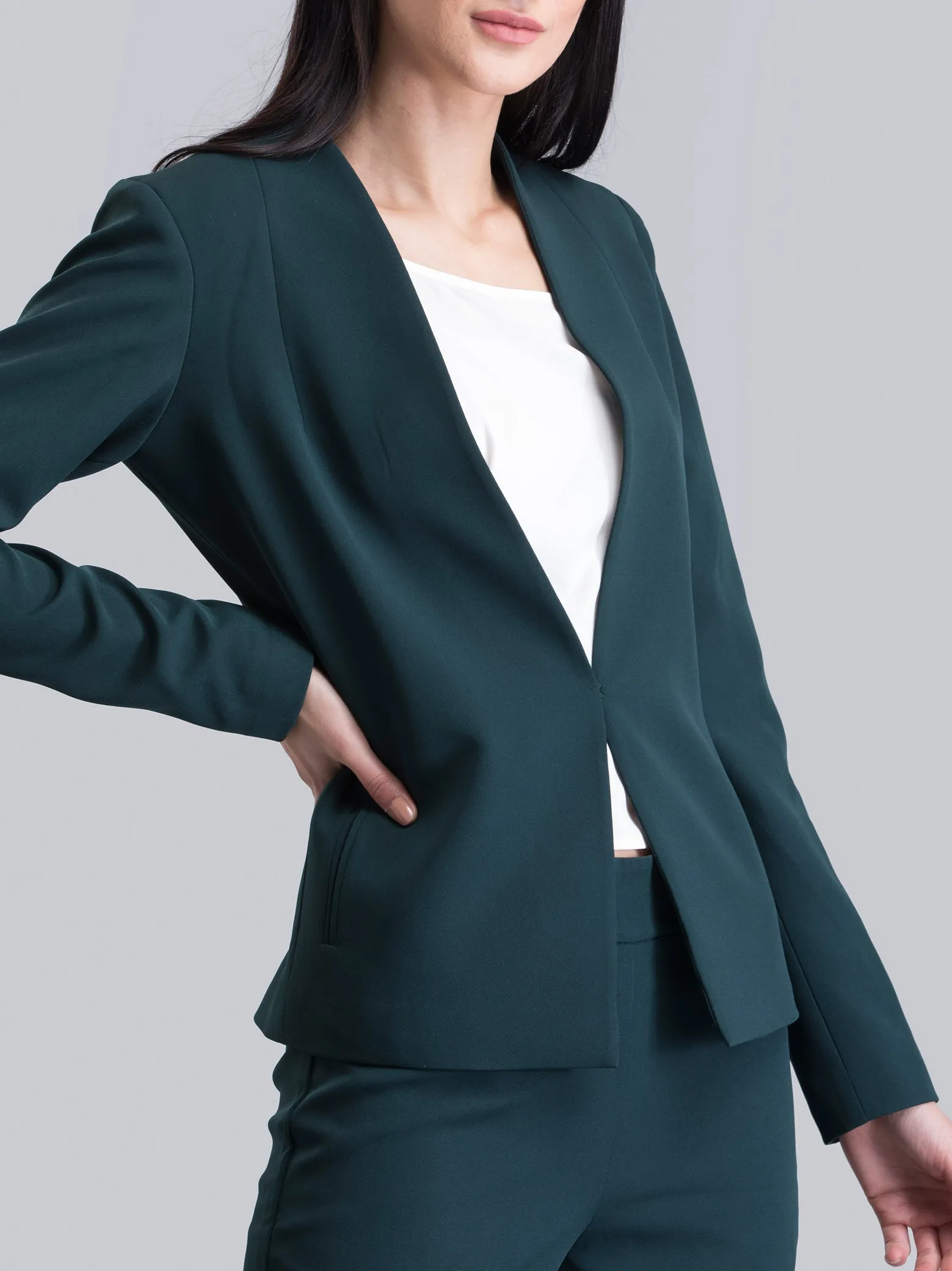 Stylish Hook Closure Jacket - Green