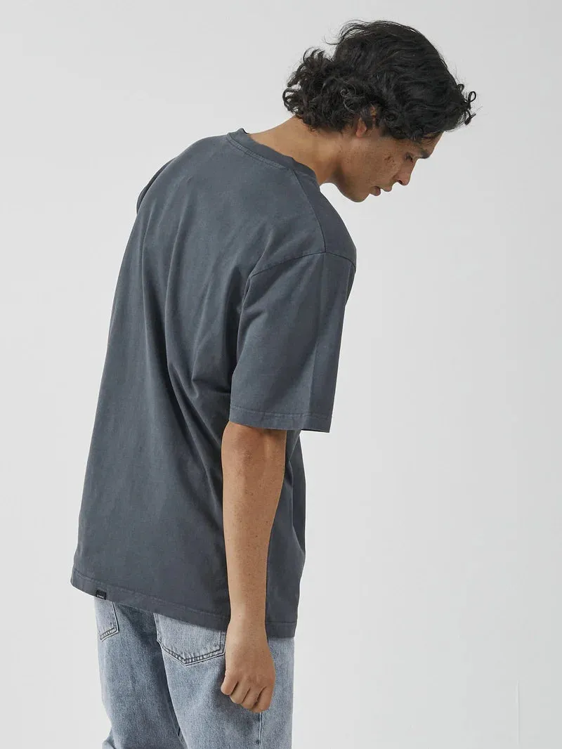 Thrills Union Oversize Fit Pocket Tee