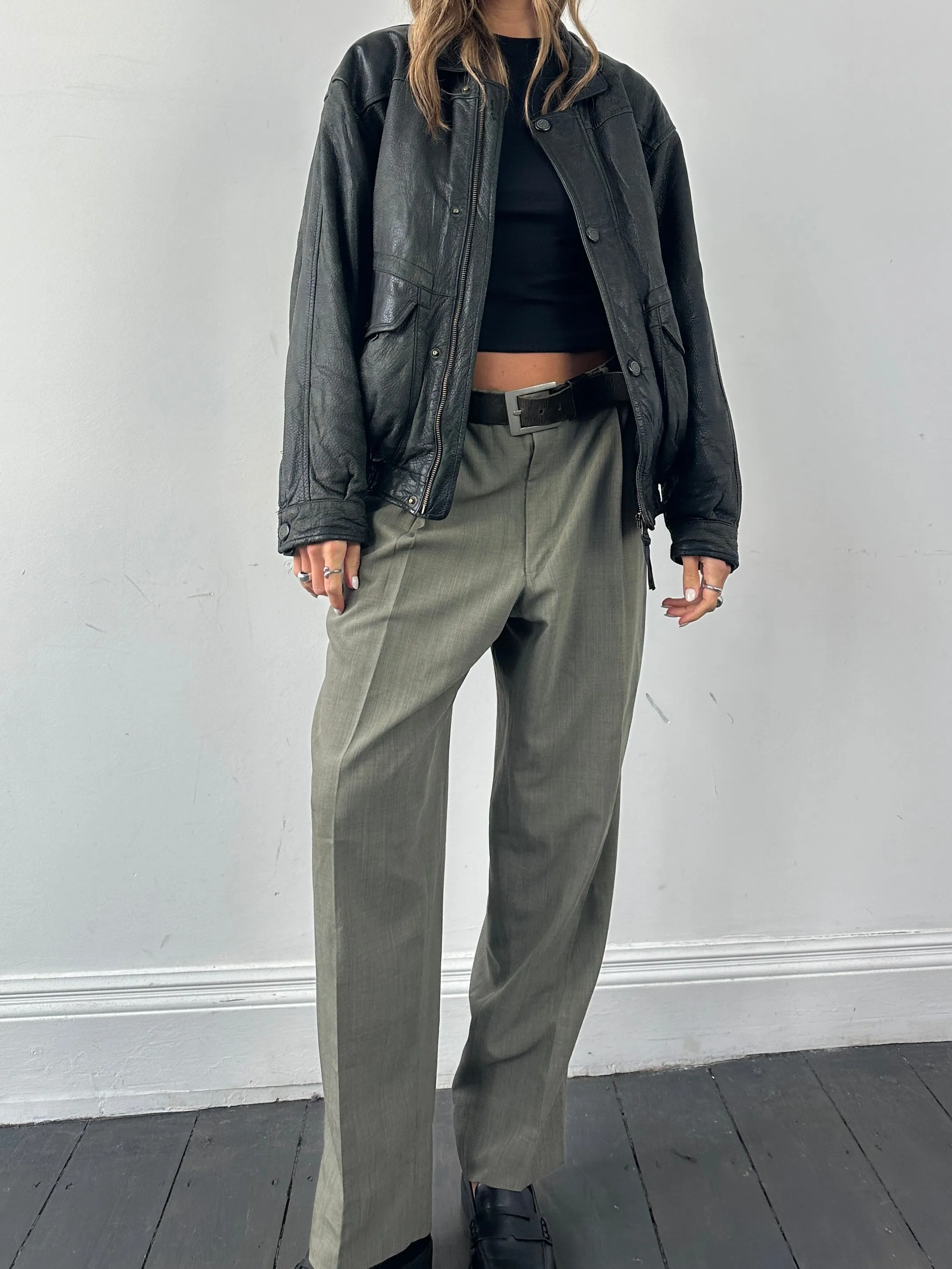 Vintage Textured Leather Bomber Jacket - M/L